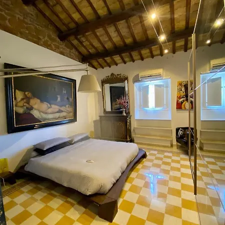 招待所 Magic One 3*